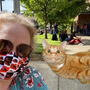 Meet your Posher, Nina